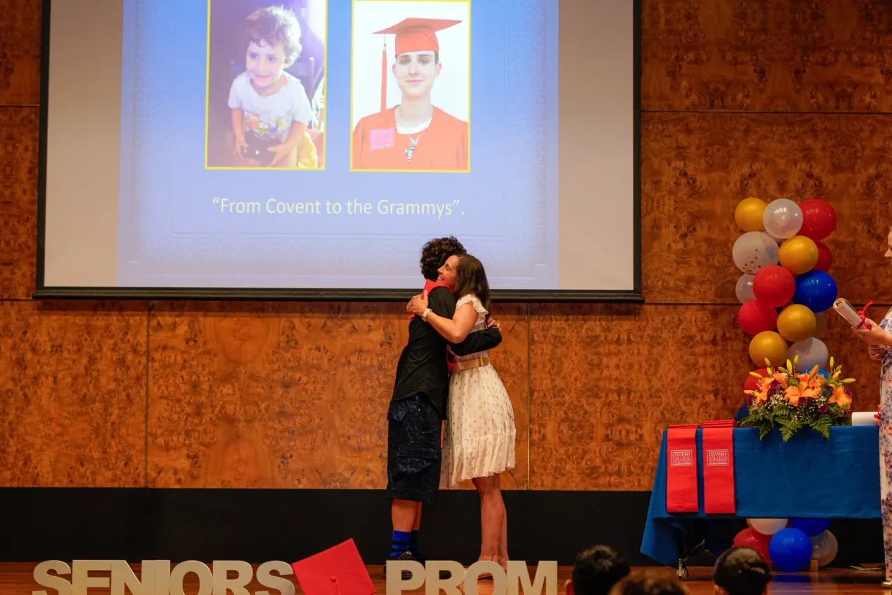 Acto de graduación de estudiantes de Covent College